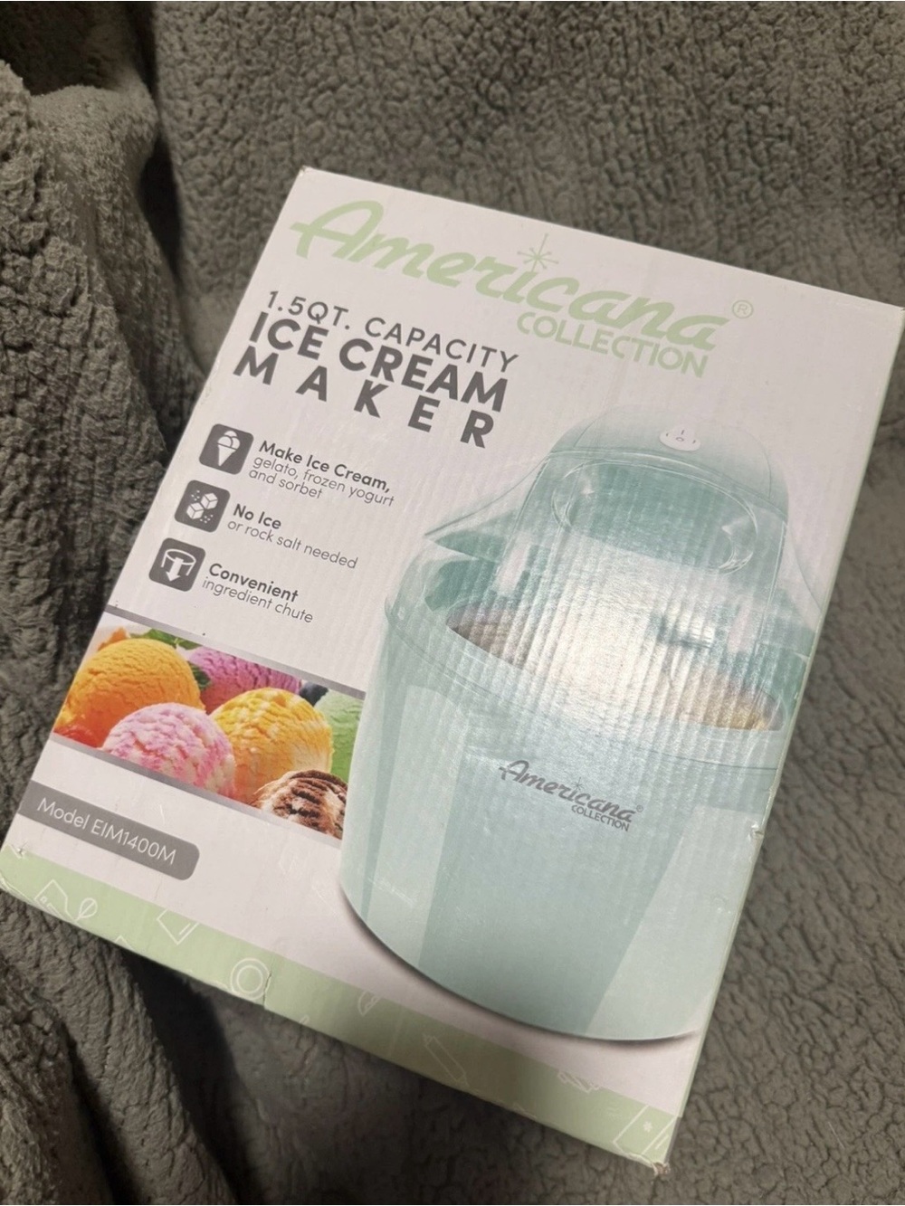 1.5 Qt Ice Cream Maker - Mint